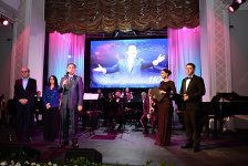 В Баку состоялся гала-вечер к 110-летию легендарного Рашида Бейбутова (ФОТО)