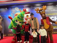 Новогодний фестиваль в Баку - бродячий цирк, жуткие существа… (ВИДЕО, ФОТО)