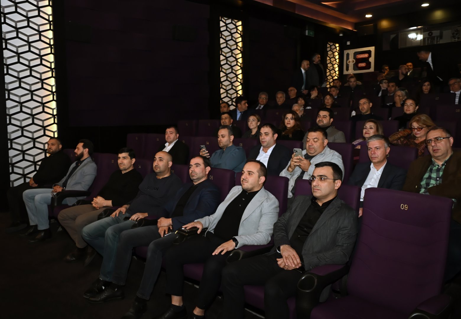 Как герой Карабахской войны без ног покорил гору Эльбрус - презентация фильма "Дыхание Победы" (ФОТО)