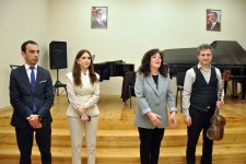 В Мингячевире прошли мастер-классы по специальностям тар и фортепиано (ФОТО)