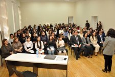 В Мингячевире прошли мастер-классы по специальностям тар и фортепиано (ФОТО)