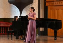 В Баку представлена музыкотерапия - воздействие звука на человеческую душу (ФОТО)