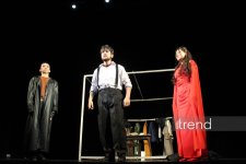 В Азербайджанском русском драмтеатре прошли первые гастроли Жетысайского драмтеатра со спектаклем "Мой друг" (ФОТО)