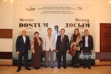 В Азербайджанском русском драмтеатре прошли первые гастроли Жетысайского драмтеатра со спектаклем "Мой друг" (ФОТО)