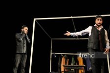 В Азербайджанском русском драмтеатре прошли первые гастроли Жетысайского драмтеатра со спектаклем "Мой друг" (ФОТО)