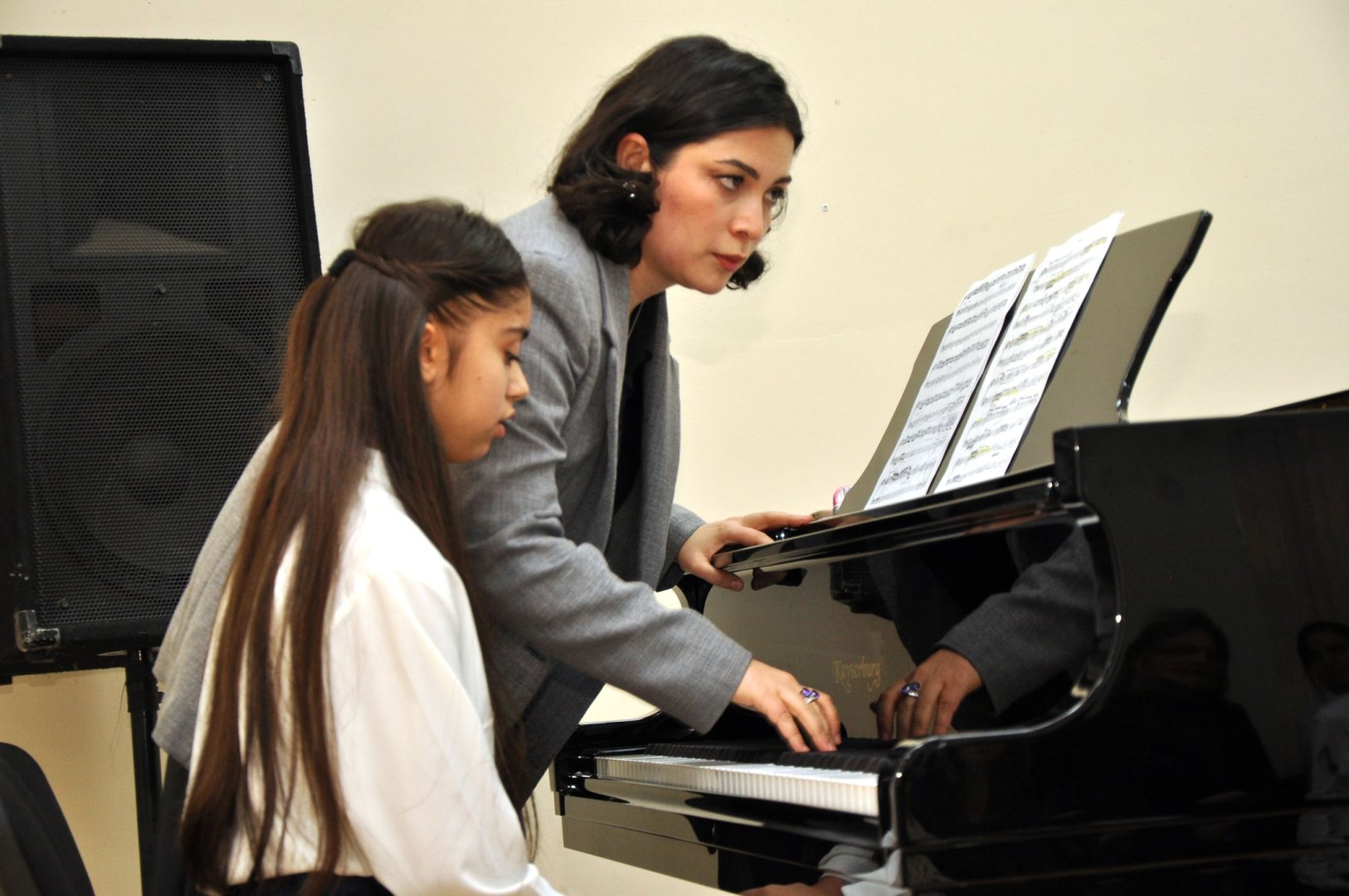 В Мингячевире прошли мастер-классы по специальностям тар и фортепиано (ФОТО)