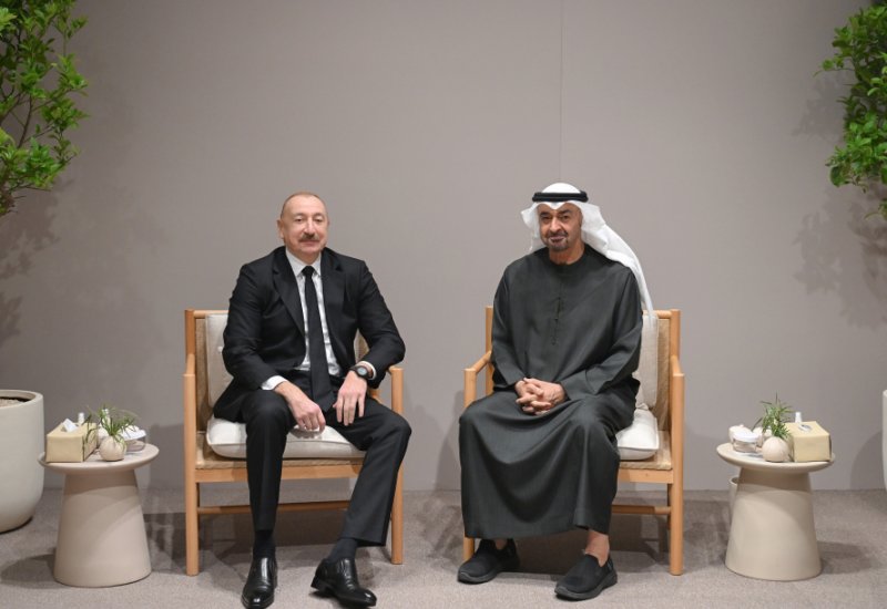 Президент Ильхам Алиев встретился в Абу-Даби с Президентом Объединенных Арабских Эмиратов, принял участие в ряде мероприятий (ФОТО/ВИДЕО)