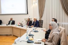 Азербайджан и Оман обсудили возможности сотрудничества в энергетической сфере (ФОТО)