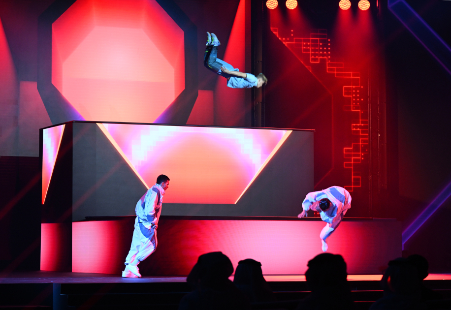 В Абу-Даби состоялась встреча Президента Ильхама Алиева с Президентом Объединенных Арабских Эмиратов (ФОТО)