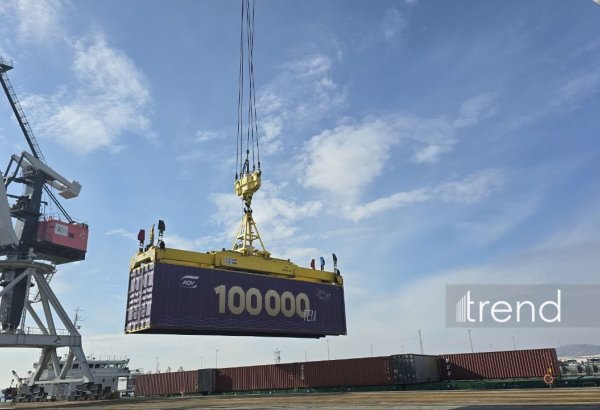 Названо основное направление грузопотока в Бакинском порту