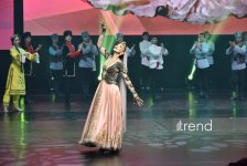 6 шагов жизни Тараны Мурадовой – интервью на основе танцевальных движений (ФОТО)