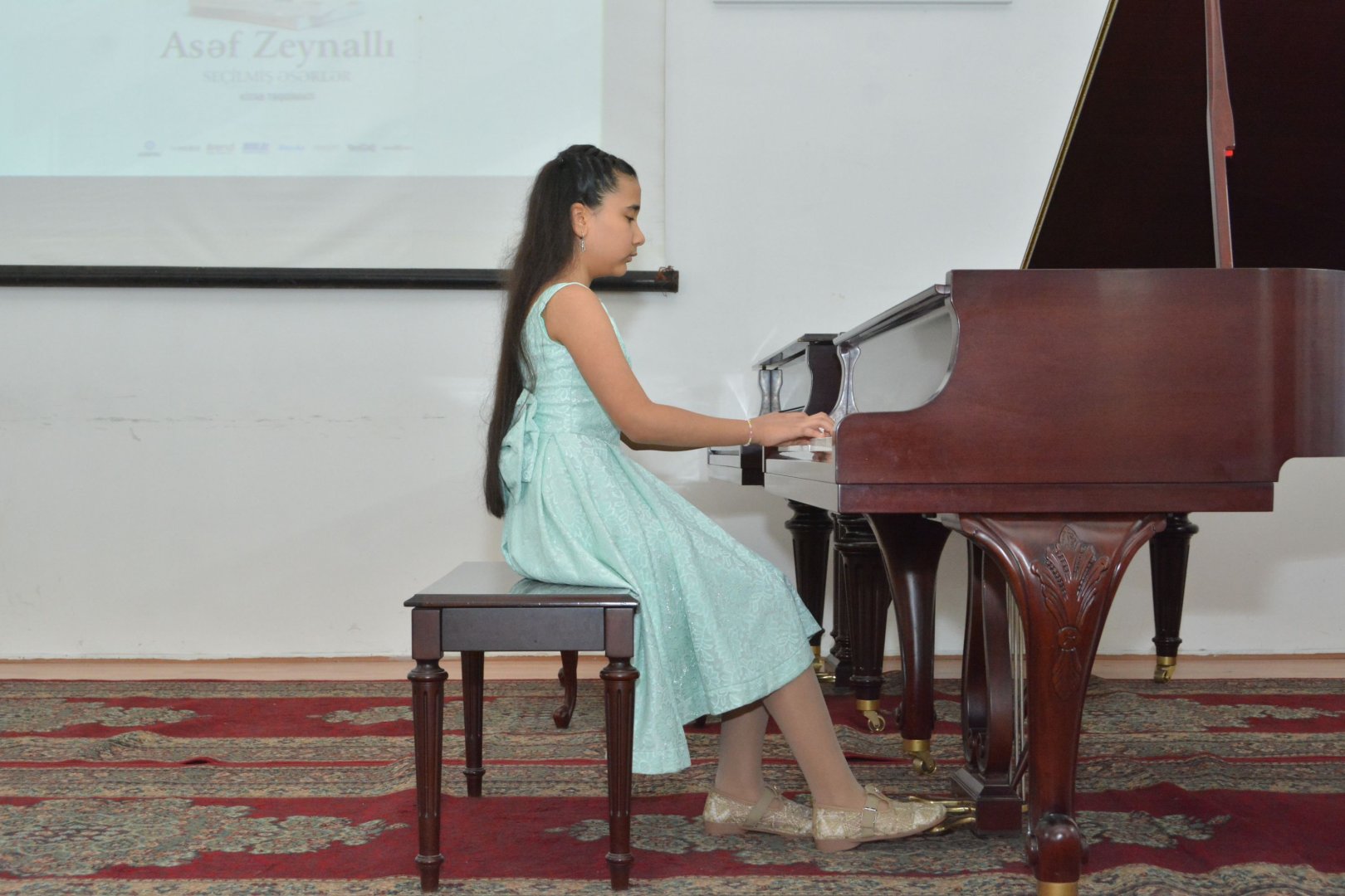 Состоялась презентация книги "Асаф Зейналлы. Избранные произведения" - онлайн из Австралии (ФОТО)