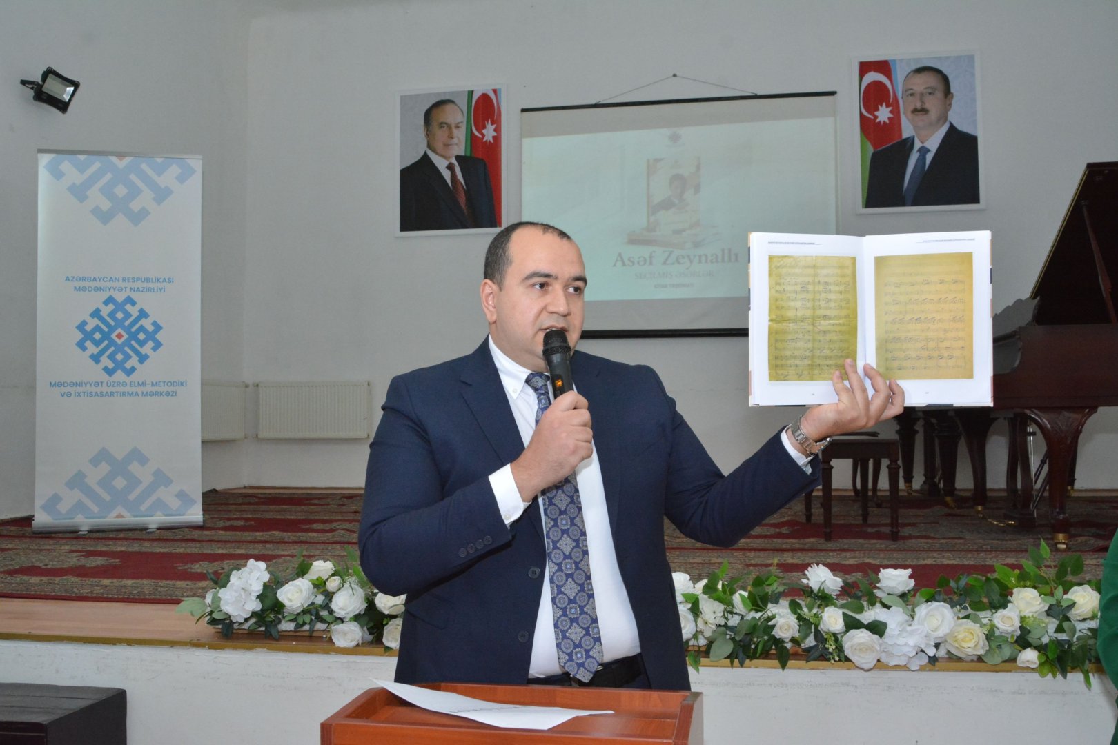 Состоялась презентация книги "Асаф Зейналлы. Избранные произведения" - онлайн из Австралии (ФОТО)