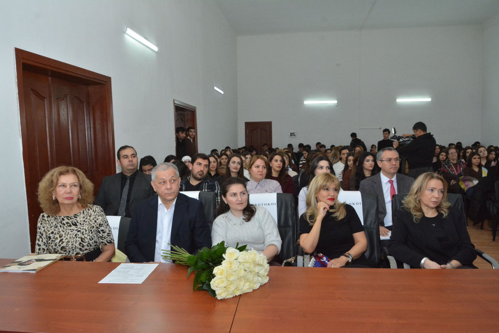 Состоялась презентация книги "Асаф Зейналлы. Избранные произведения" - онлайн из Австралии (ФОТО)