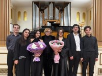 От класса к большой сцене – в Баку состоялся концерт проекта "Единство поколений" (ФОТО)