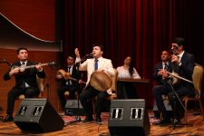 Азербайджанская музыка, идущая из глубины веков: диалог голосов и музыкальных инструментов (ФОТО)