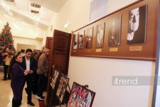 Азербайджанский русский драматический театр отметил 105-летие с классикой Шекспира (ФОТО)