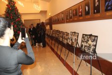 Азербайджанский русский драматический театр отметил 105-летие с классикой Шекспира (ФОТО)