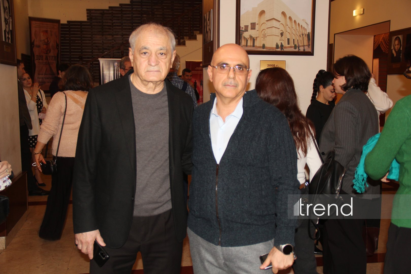 Азербайджанский русский драматический театр отметил 105-летие с классикой Шекспира (ФОТО)