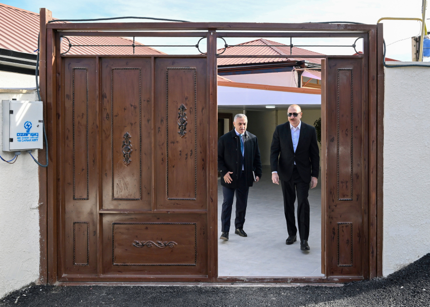 Президент Ильхам Алиев посетил поселок Кяркиджахан города Ханкенди (ФОТО)