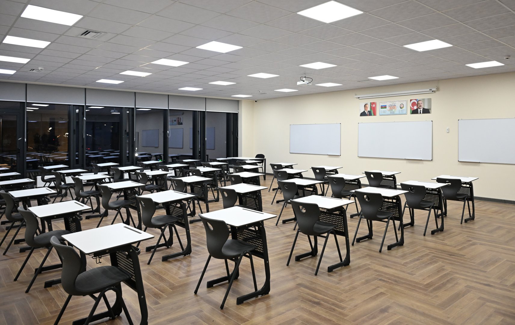 Президент Ильхам Алиев принял участие в открытии здания факультета бизнеса и экономики Карабахского университета