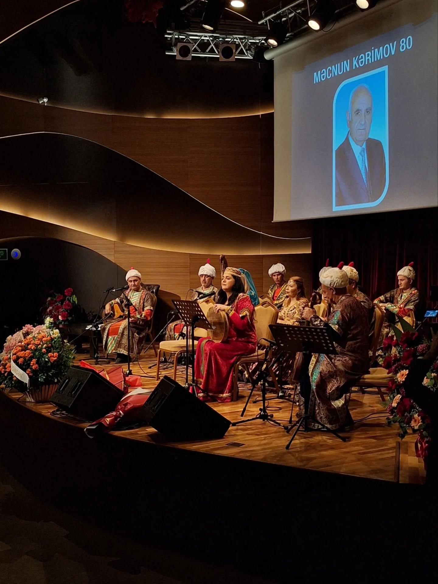К 80-летию Меджнуна Керимова – подаривший новую жизнь древним инструментам 
(ФОТО)