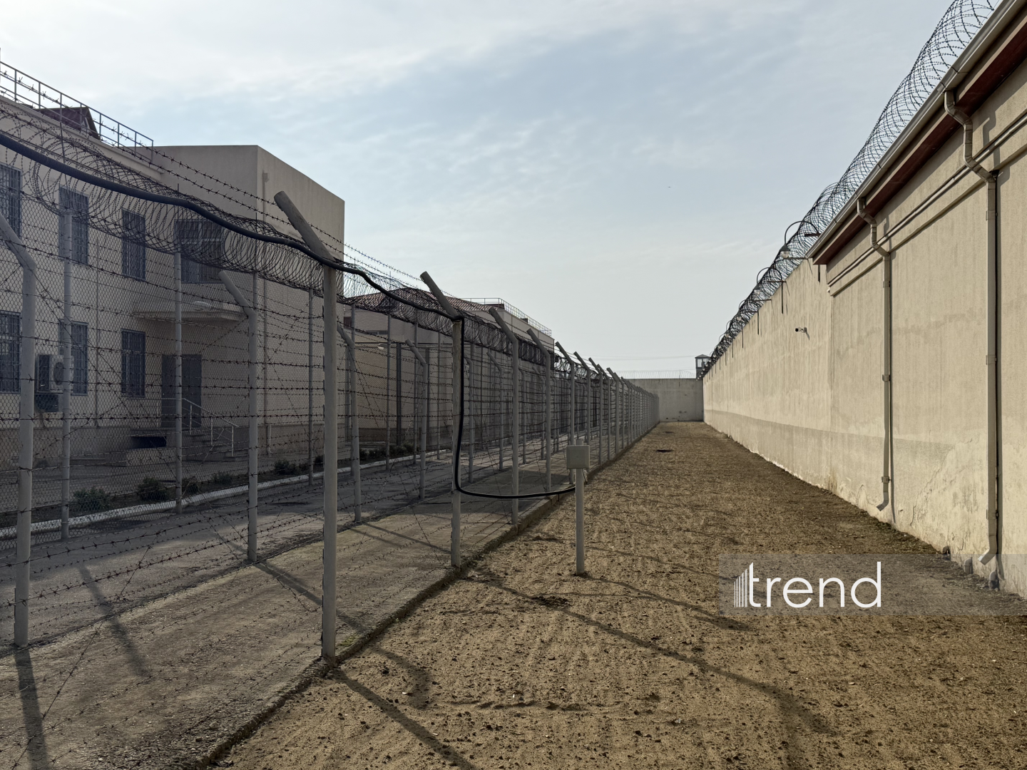 Гражданин Таджикистана, арестованный в Азербайджане, экстрадирован на родину