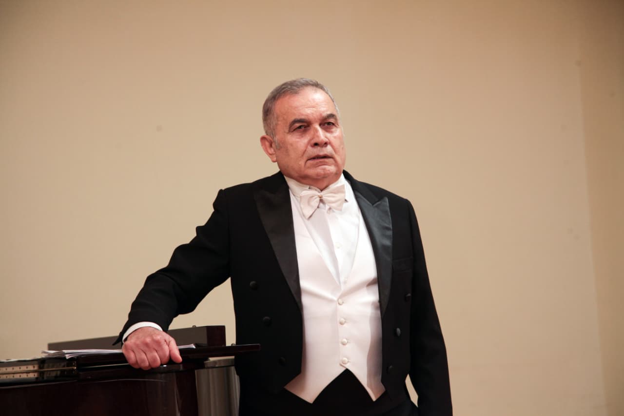 Классическое искусство в зимнем Баку (ФОТО)