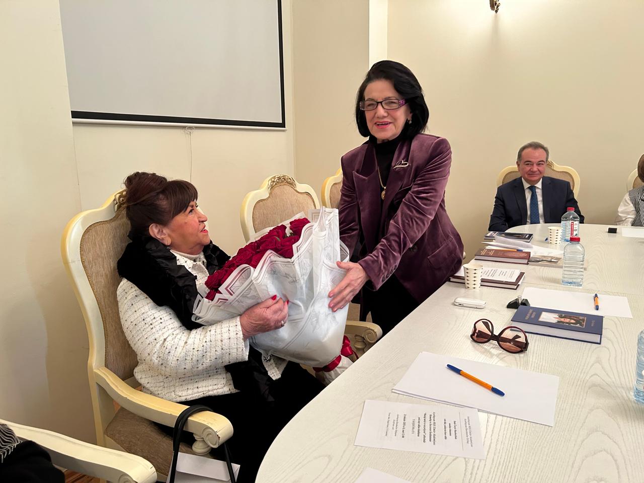 В Баку состоялась презентация пяти книг к 140-летию великого Узеира Гаджибейли (ФОТО)