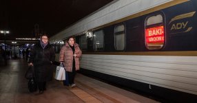 На Бакинском вокзале встретили 10-миллионного пассажира АЖД (ФОТО)