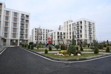 Президент Ильхам Алиев и Первая леди Мехрибан Алиева приняли участие в открытии 2-го жилого комплекса в Агдаме и встретились с переселившимися сюда жителями (ВИДЕО/ФОТО)