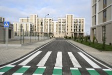 Президент Ильхам Алиев и Первая леди Мехрибан Алиева приняли участие в открытии 2-го жилого комплекса в Агдаме и встретились с переселившимися сюда жителями (ВИДЕО/ФОТО)