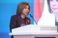 В Баку проходит II Форум религиозных деятелей (ФОТО)