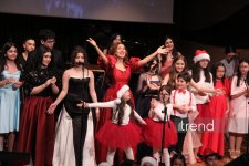 В Баку состоялся праздничный концерт Вокальной музыкальной школы Фидан Гаджиевой (ФОТО)