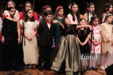 В Баку состоялся праздничный концерт Вокальной музыкальной школы Фидан Гаджиевой (ФОТО)