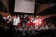 В Баку состоялся праздничный концерт Вокальной музыкальной школы Фидан Гаджиевой (ФОТО)