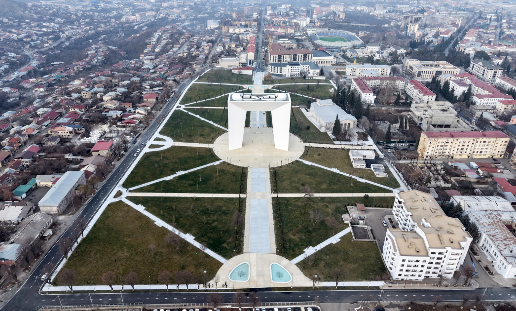 Президент Ильхам Алиев и Первая леди Мехрибан Алиева приняли участие в открытии Парка Победы в городе Ханкенди (ФОТО/ВИДЕО)