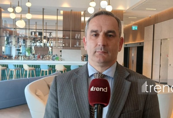 В недавно сданном в пользование отеле в Агдаме обеспечены постоянной работой 120 человек