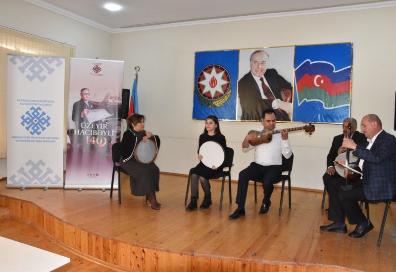 В Евлахе прошли мастер-классы по специальностям гармонь и ханенде (ФОТО)