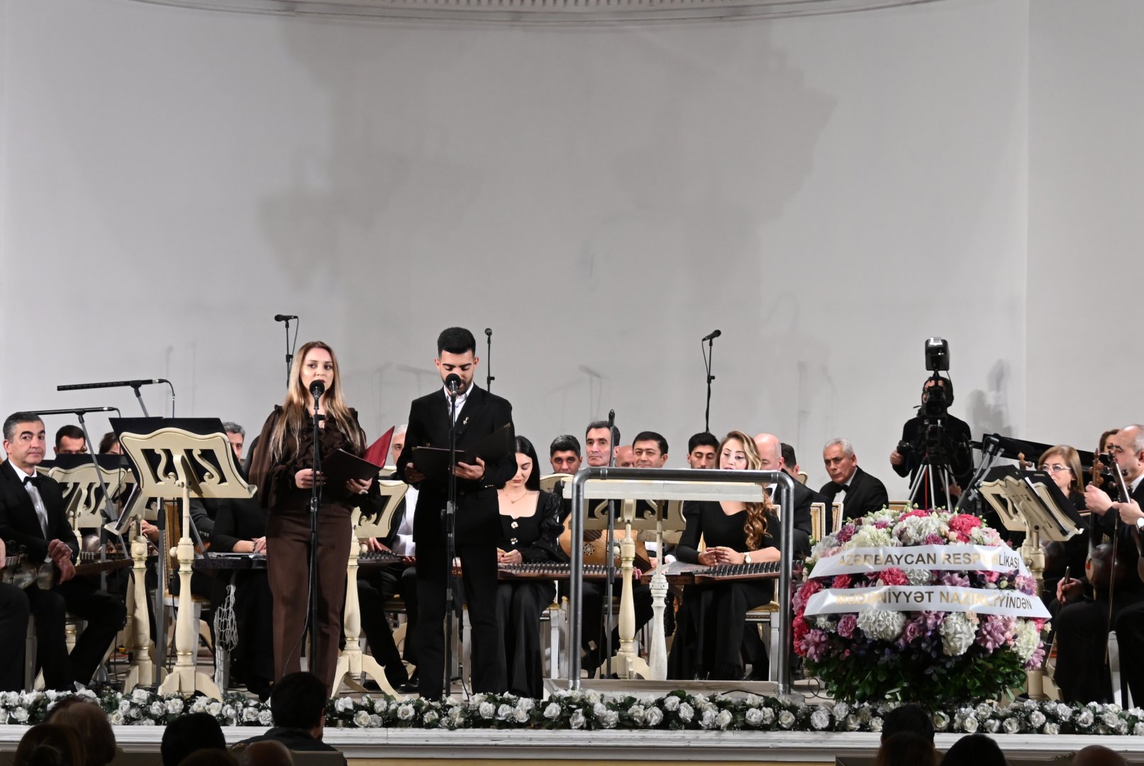 Духовное наследие народного поэта Азербайджана Фикрета Годжа в музыке и поэзии (ФОТО)