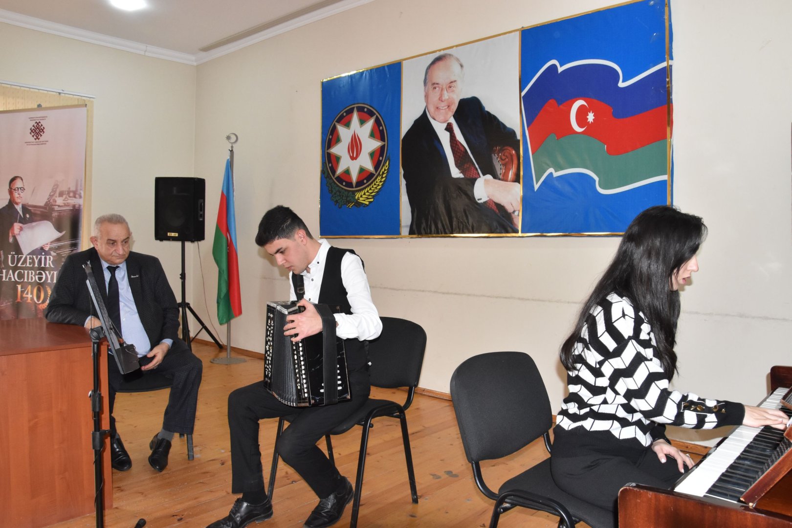 В Евлахе прошли мастер-классы по специальностям гармонь и ханенде (ФОТО)