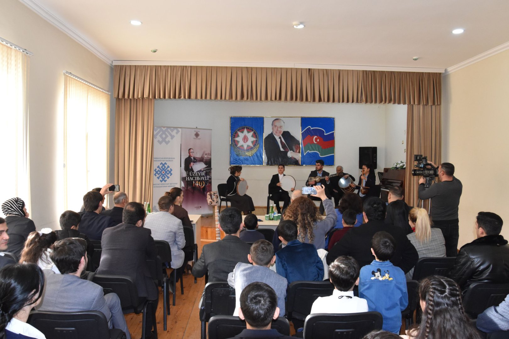 В Евлахе прошли мастер-классы по специальностям гармонь и ханенде (ФОТО)