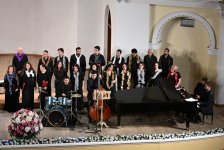 В Филармонии прошёл концерт ко Дню солидарности азербайджанцев мира и Новому году (ФОТО)