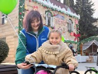 По инициативе вице-президента Фонда Гейдара Алиева Лейлы Алиевой в Евлахе было организовано новогоднее празднество для детей (ФОТО)