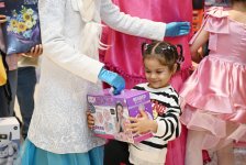 Вице-президент Фонда Гейдара Алиева Лейла Алиева, Арзу Алиева и Алена Алиева приняли участие в праздничном мероприятии для детей (ФОТО)