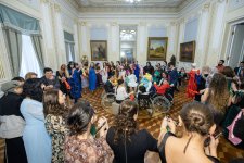 Искусство без границ: маскарадный бал для молодёжи в Баку (ФОТО)