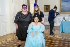 Искусство без границ: маскарадный бал для молодёжи в Баку (ФОТО)
