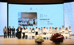 Вице-президент Фонда Гейдара Алиева Лейла Алиева и Алена Алиева приняли участие в заключительной церемонии награждения победителей Детского художественного фестиваля (ФОТО)