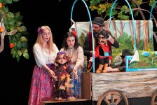 Цыганский табор в Баку - визуальные решения с обнадёживающим посланием (ФОТО)