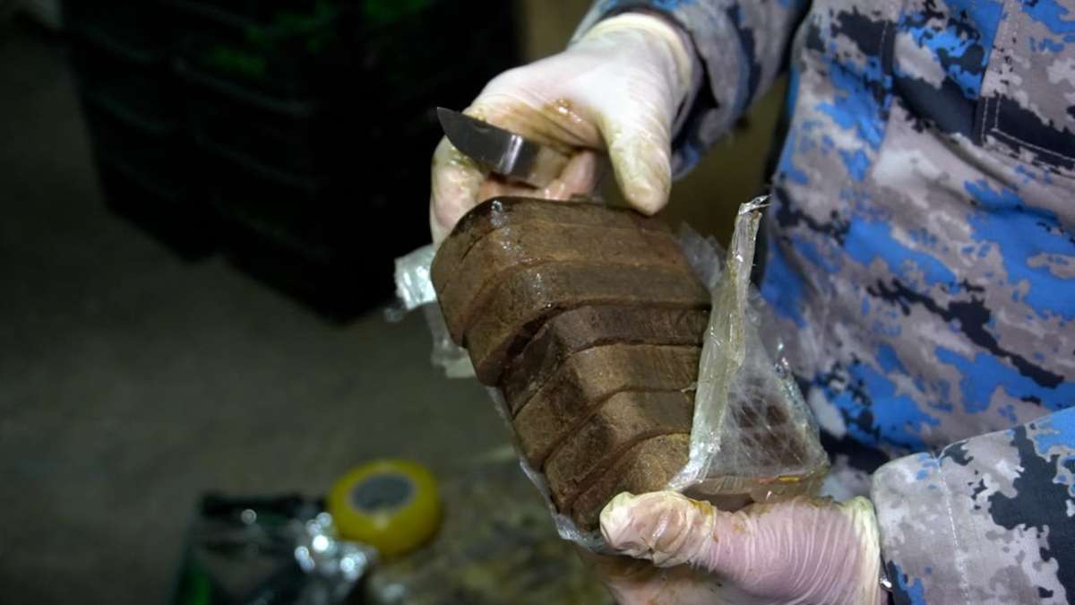 Предотвращен провоз крупной партии наркотиков из Ирана в Азербайджан (ФОТО)